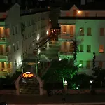 Club Ceylan Hotell 3*