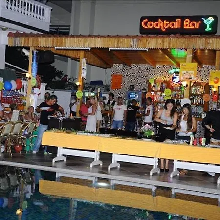 Club Ceylan 酒店