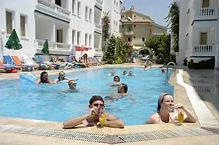 Szálloda Club Ceylan 3*