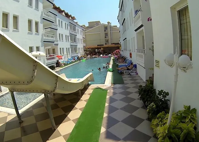 Hotel Club Ceylan